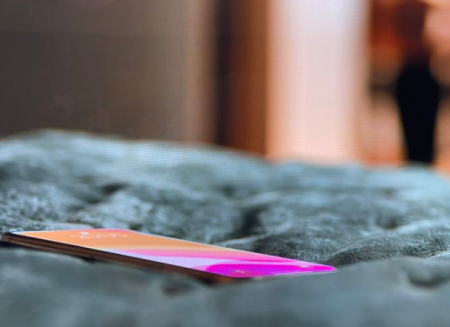 هل كشفت آبل عن هاتف iPhone 13 عن طريق الخطأ؟!